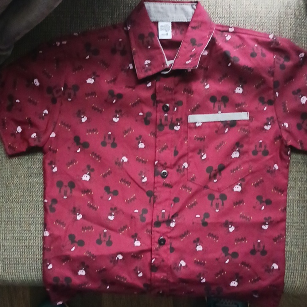 Mickey Mouse Boy's Short-Sleeve Red Patterned Button-Up Shirt
